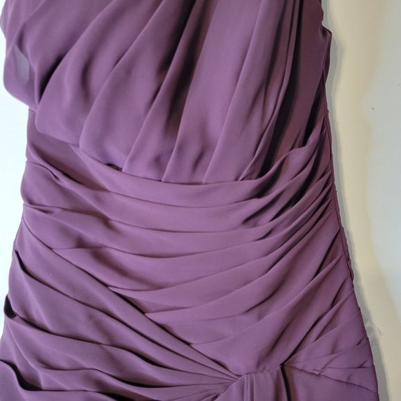 VitShoulder Full Length Purple Gown Says size 6 fits more like a 4 ! - Picture 6 of 15